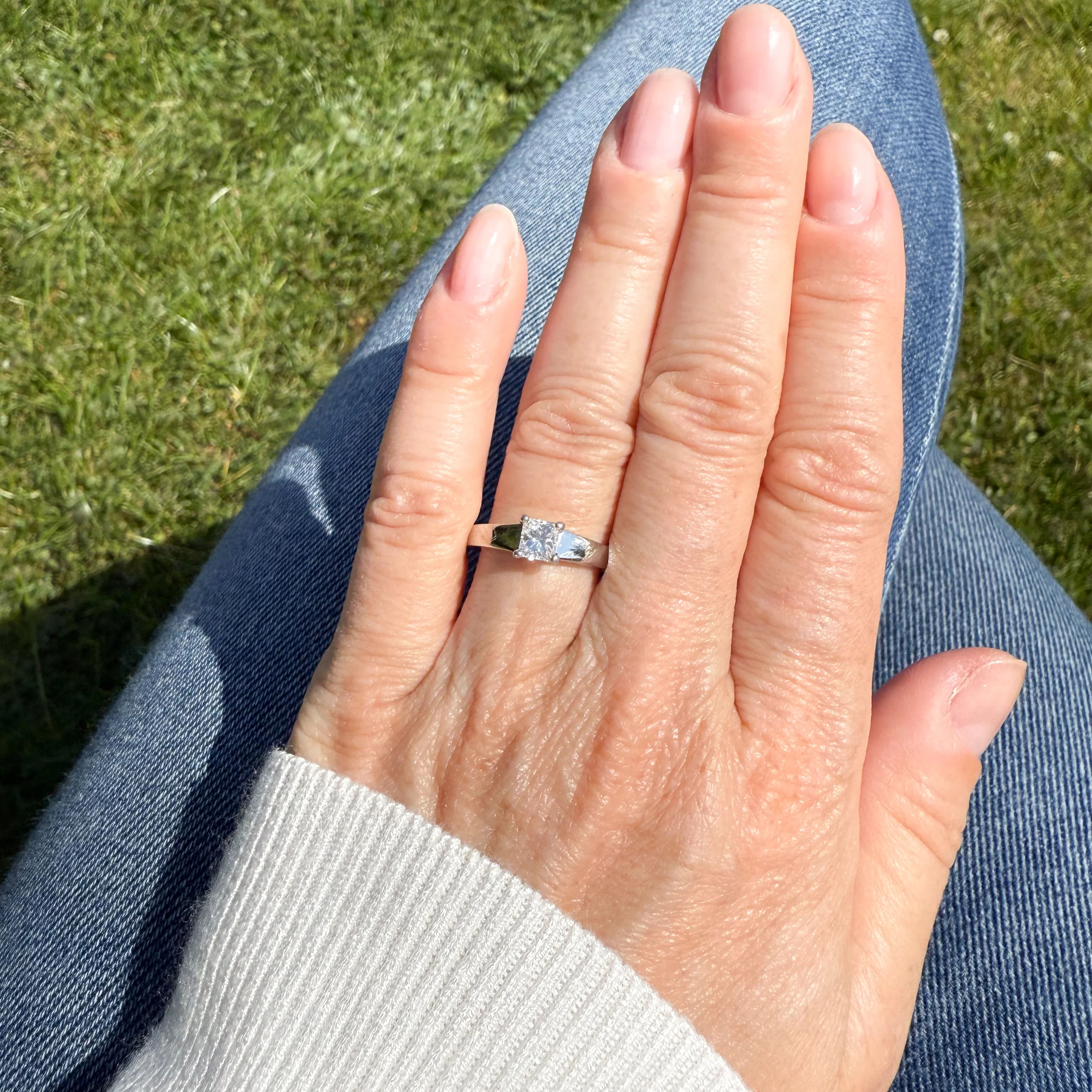 Contemporary 0.57 Carat Princess Cut Diamond Ring, dated 2000 - Image 6