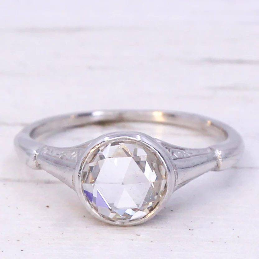 Edwardian 1.00 Carat Rose Cut Diamond Solitaire Ring, circa 1910 - Image 3
