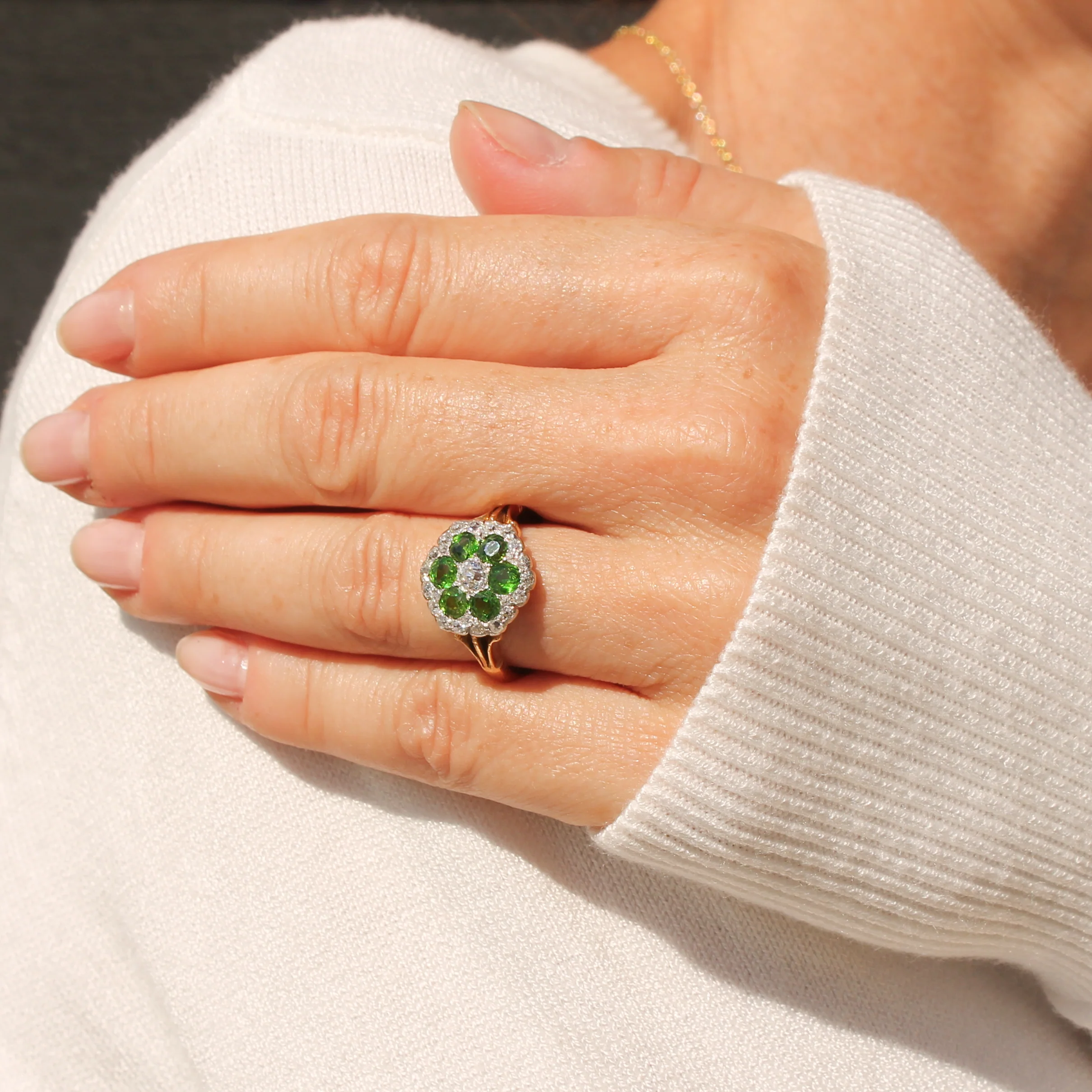 Edwardian 1.31 Carat Demantoid Garnet & Diamond Cluster Ring, circa 1905 - Image 7