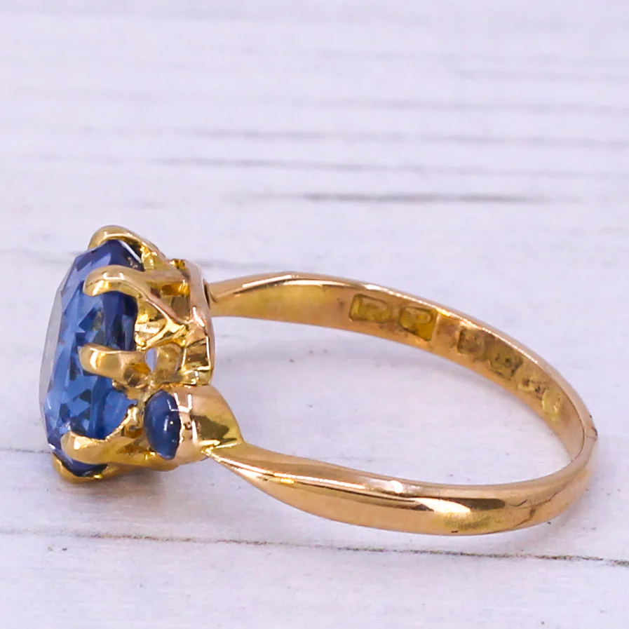 Edwardian 3.52 Carat Ceylon Sapphire Ring, dated 1912 - Image 4