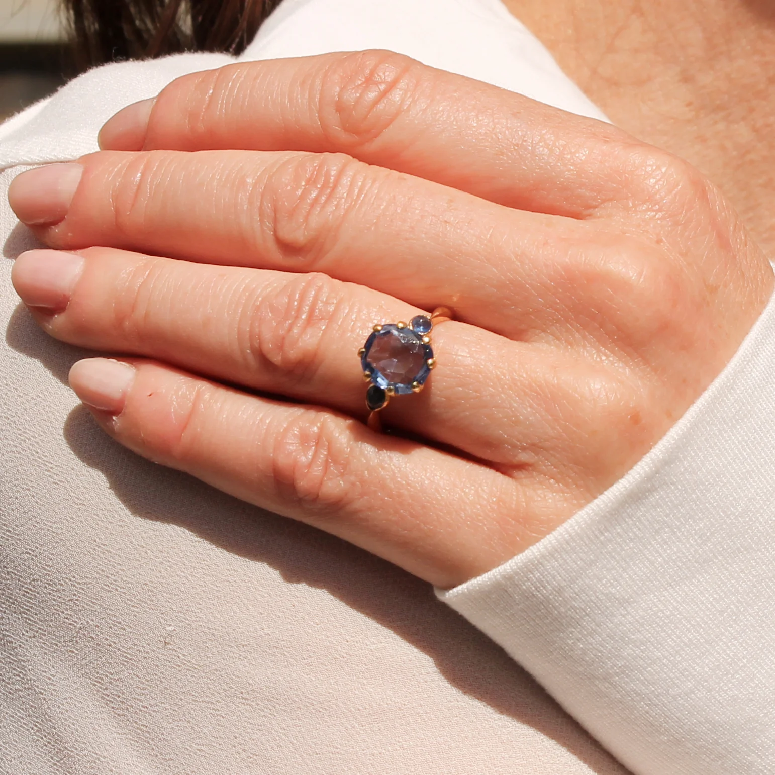 Edwardian 3.52 Carat Ceylon Sapphire Ring, dated 1912 - Image 8