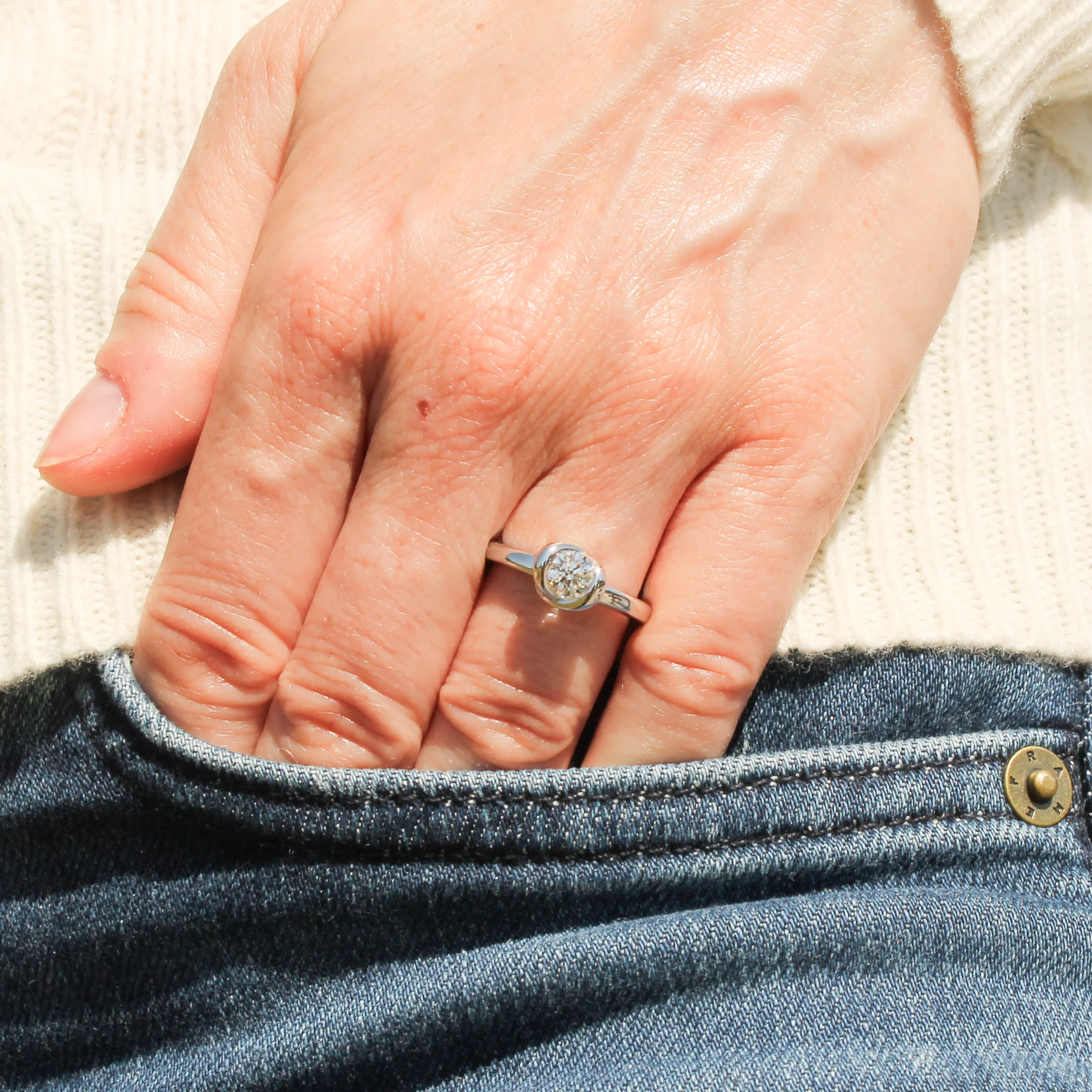 MAUBOUSSIN "Swan" 0.50 Carat Diamond Solitaire Ring, circa 2005 - Image 2