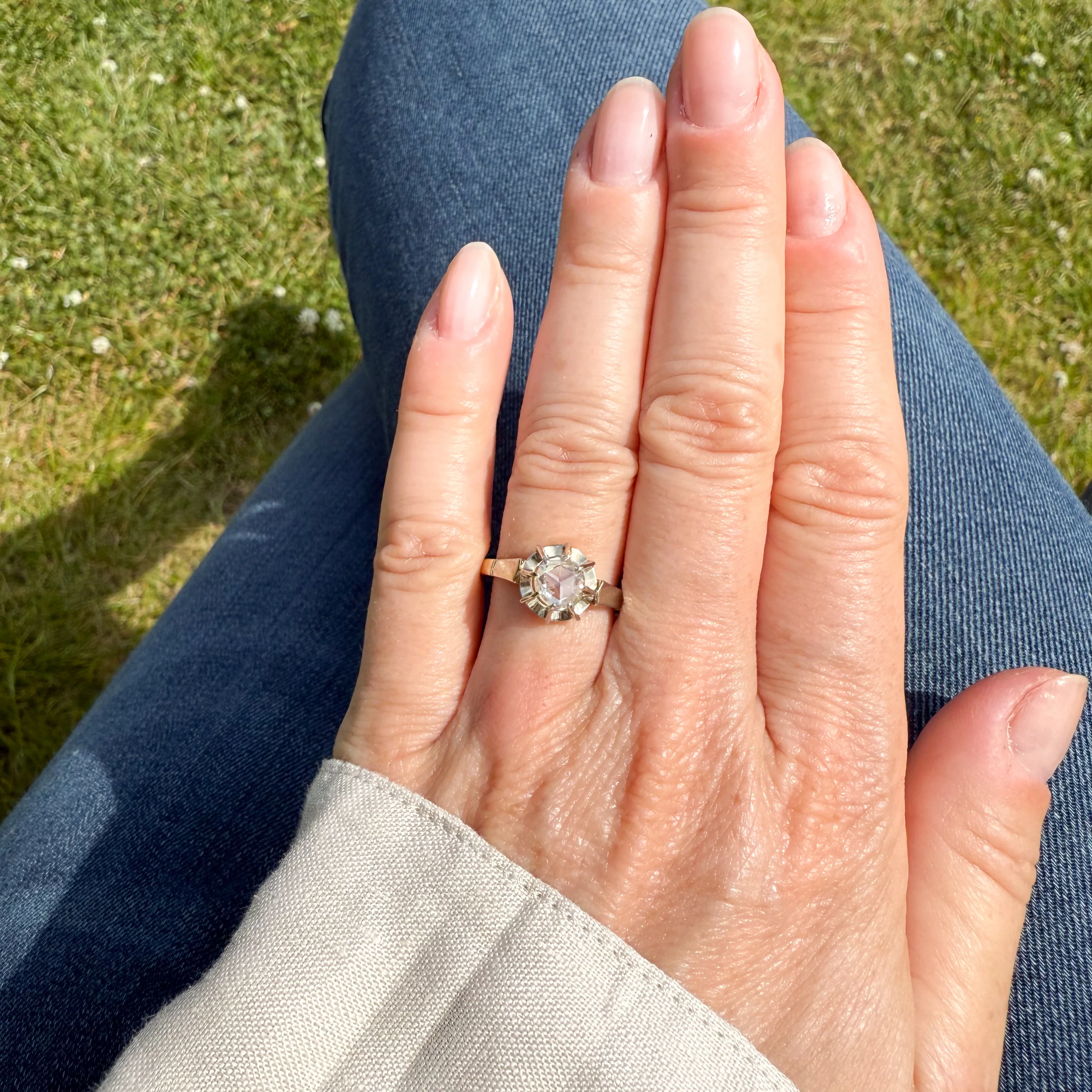 Mid Century 0.35 Carat Rose Cut Diamond Solitaire Ring, circa 1950 - Image 7