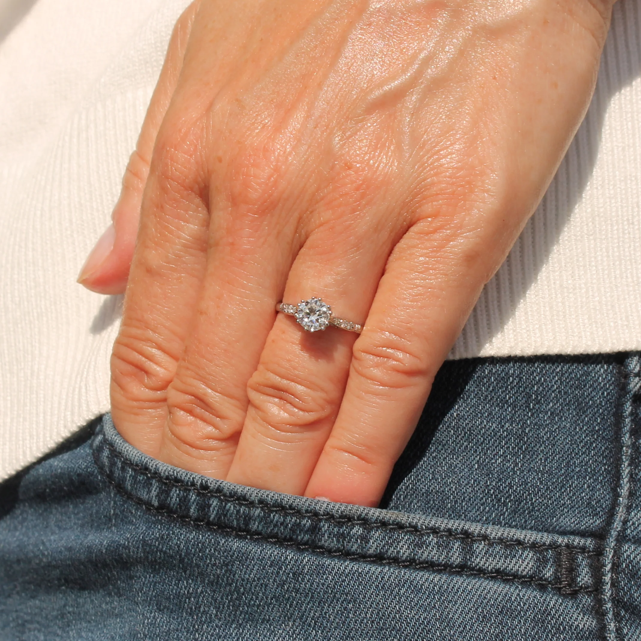 Mid Century 0.63 Carat Transitional Cut Diamond Engagement Ring, circa 1950 - Image 7