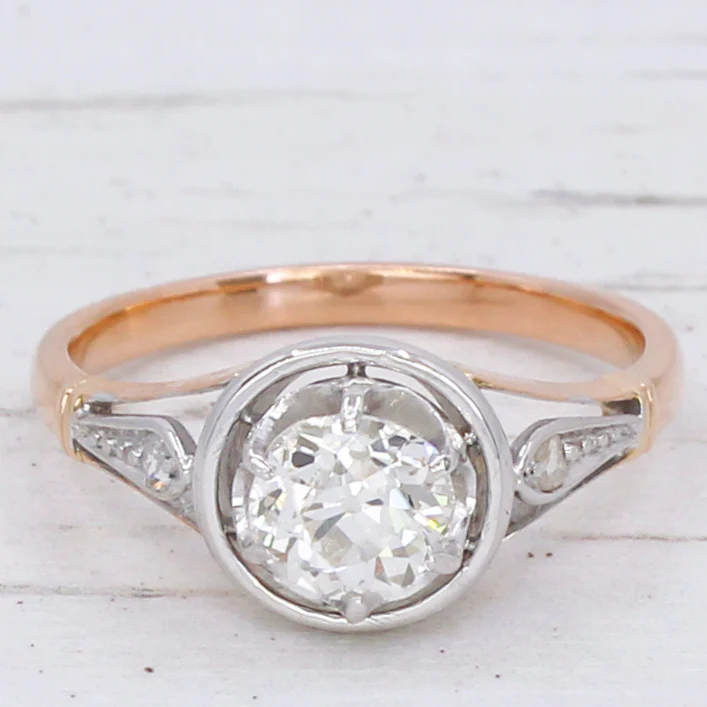 Mid Century 0.91 Carat Old Cut Diamond Engagement Ring, circa 1950 - Image 3