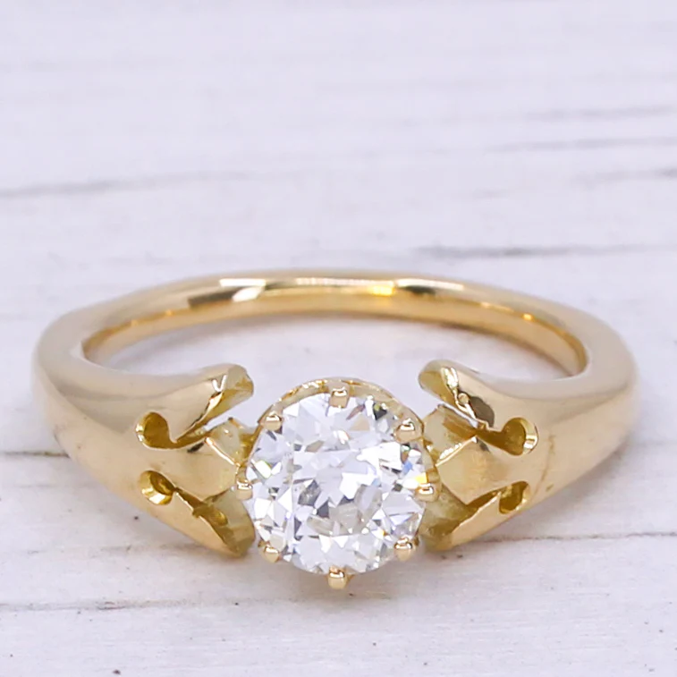 Mid Century 0.91 Carat Old Cut Diamond Solitaire Ring, circa 1950 - Image 3