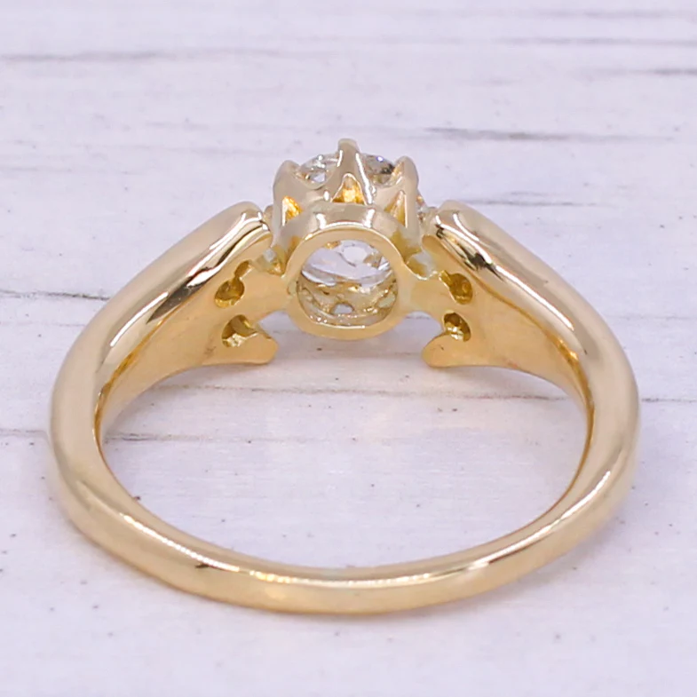 Mid Century 0.91 Carat Old Cut Diamond Solitaire Ring, circa 1950 - Image 5