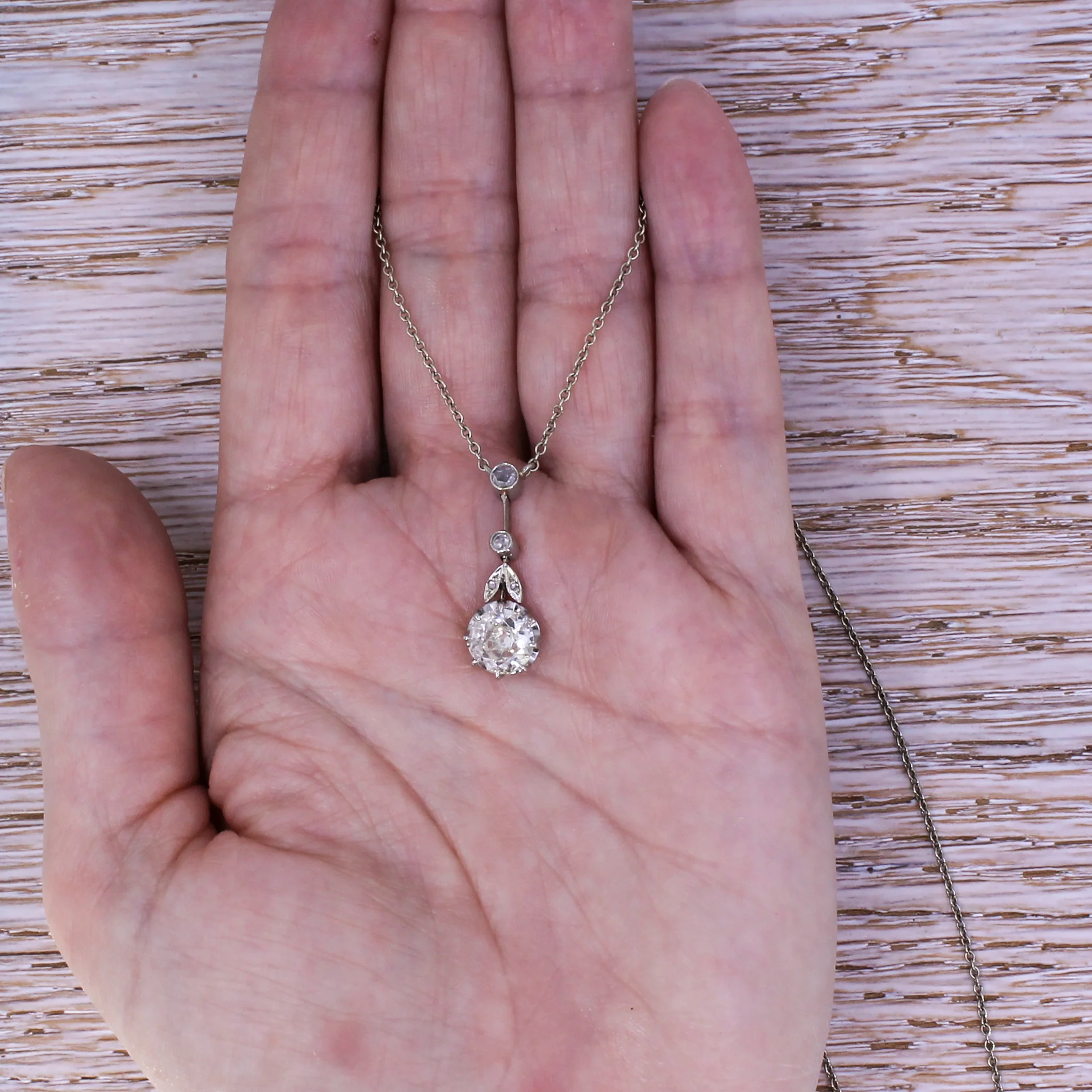 Mid Century 0.97 Carat Old Cut Diamond Pendant, circa 1950 - Image 7