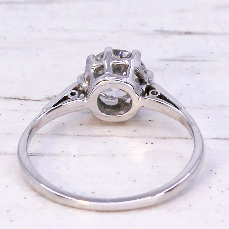 Mid Century 1.11 Carat Old Cut Diamond Engagement Ring, circa 1960 - Image 5