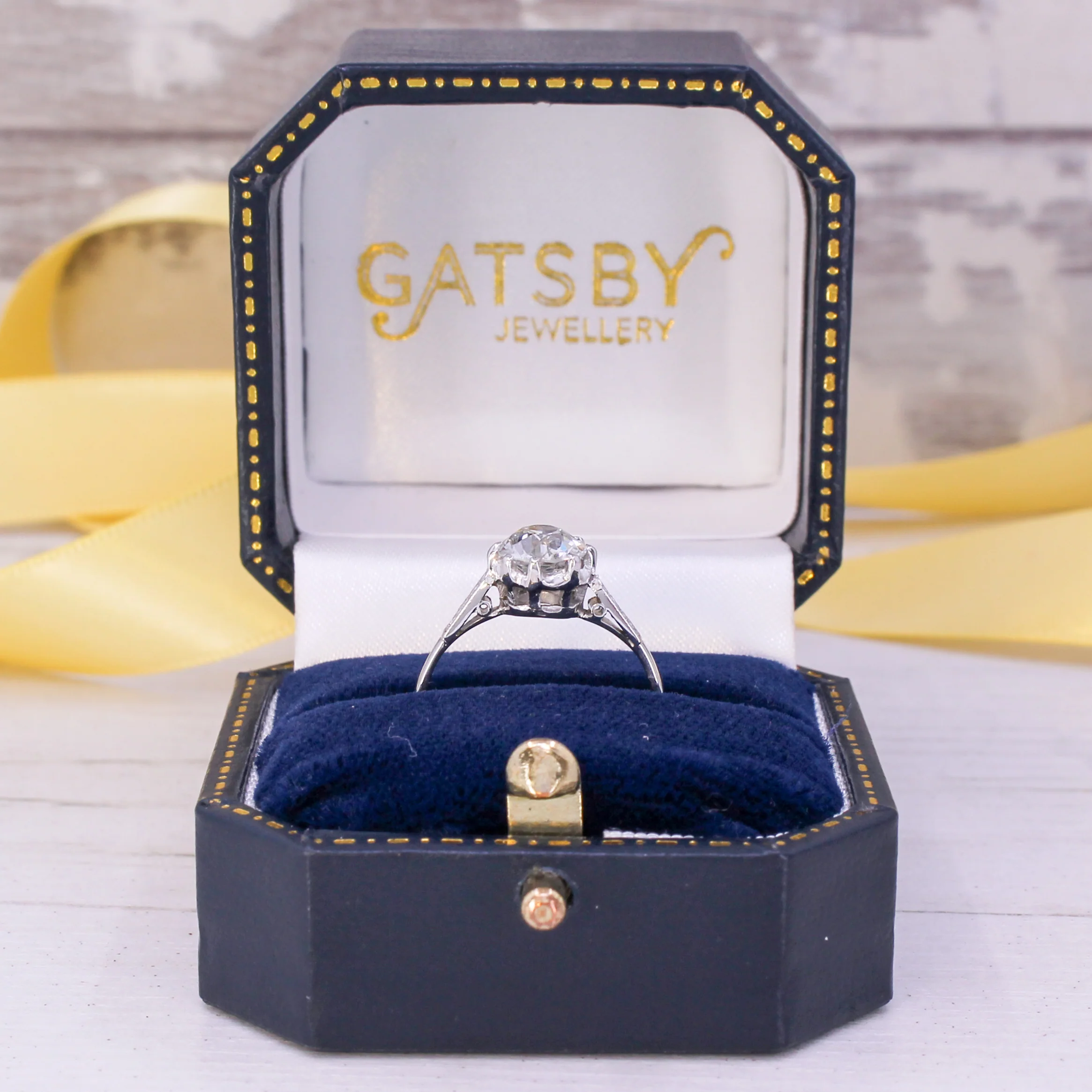 Mid Century 1.11 Carat Old Cut Diamond Engagement Ring, circa 1960 - Image 8