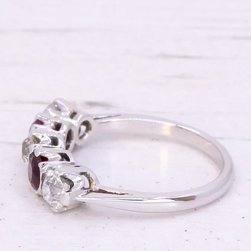 Mid Century 1.14 Old Cut Diamond & 0.68 Carat Ruby Five Stone Ring, circa 1955 - Image 4