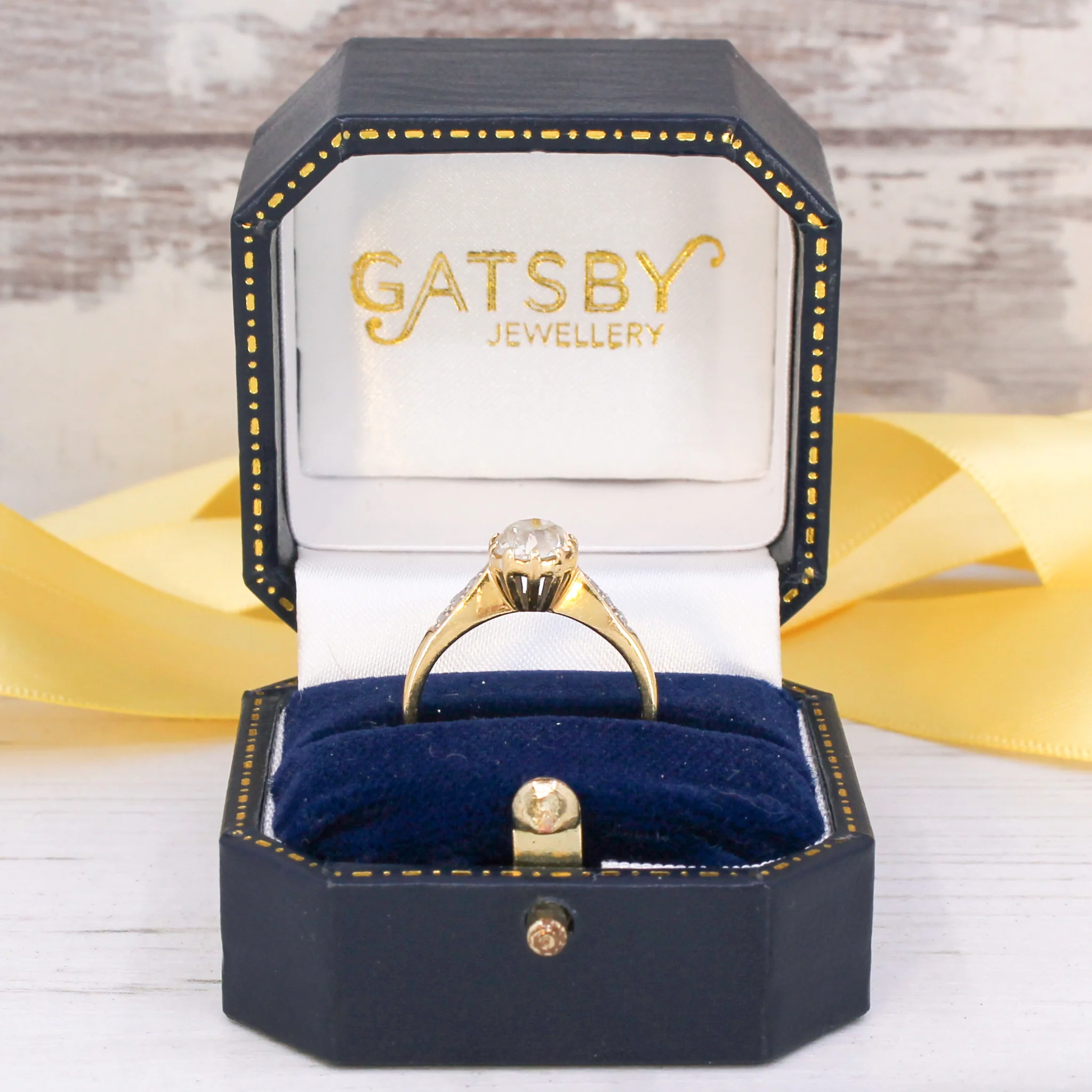 Mid Century 1.26 Carat Old Cut Diamond Engagement Ring, circa 1965 - Image 8