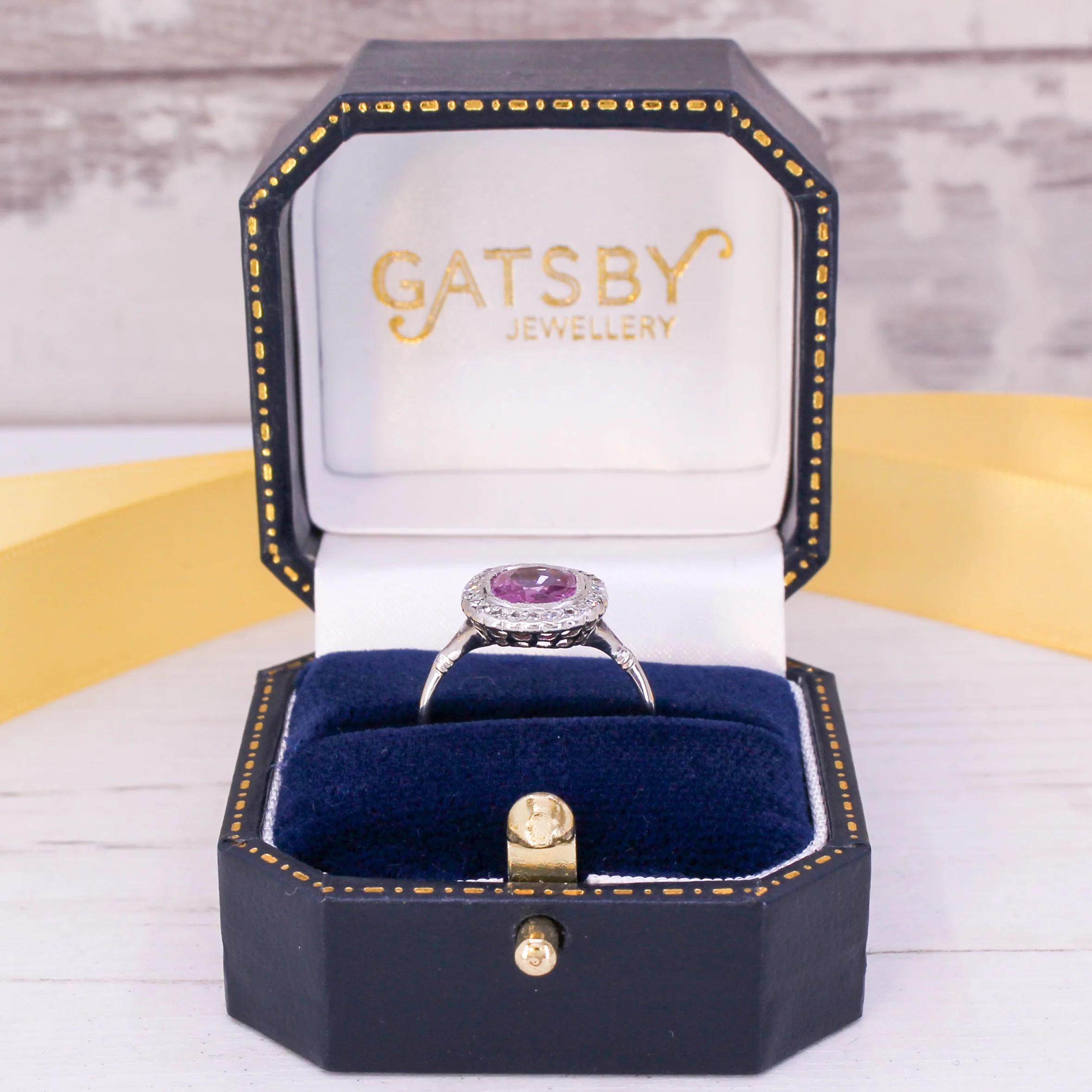 Mid Century 1.50 Carat Natural Pink Sapphire & Diamond Ring, circa 1950 - Image 9