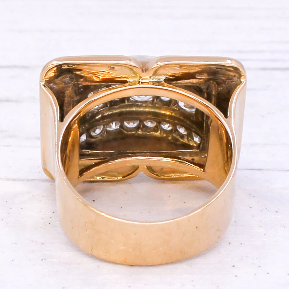 Mid Century 1.58 Carat Diamond Cluster Ring, circa 1965 - Image 5