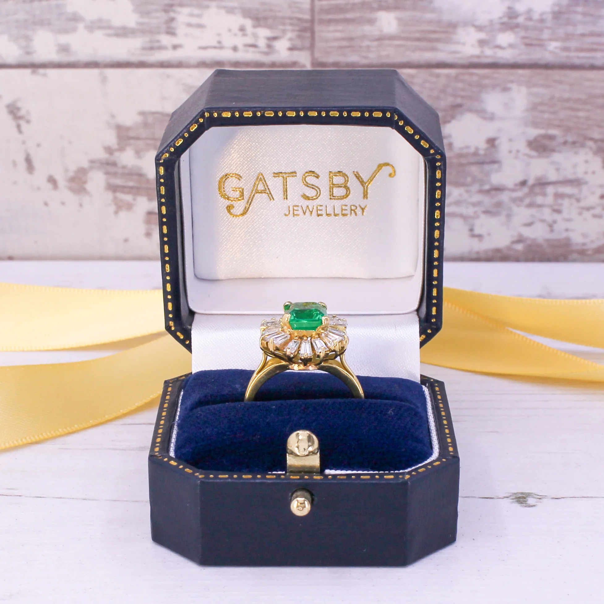 Mid Century 1.91 Carat No Oil Colombian Emerald & Diamond Ballerina Ring, circa 1965 - Image 10