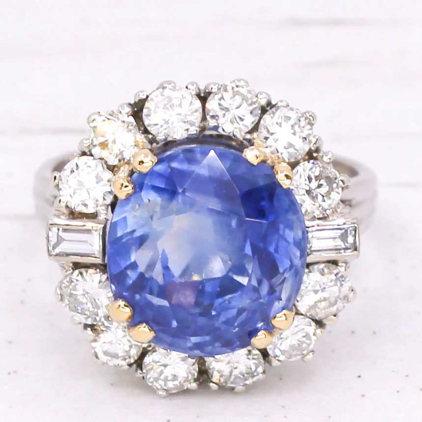 Mid Century 10.87 Carat Natural Ceylon Sapphire & Diamond Cluster Ring, circa 1965 - Image 3