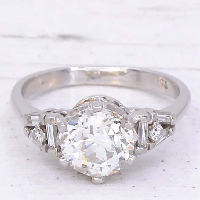 Mid Century 1.88 Carat Old Cut Diamond Engagement Ring, circa 1950 - Image 3