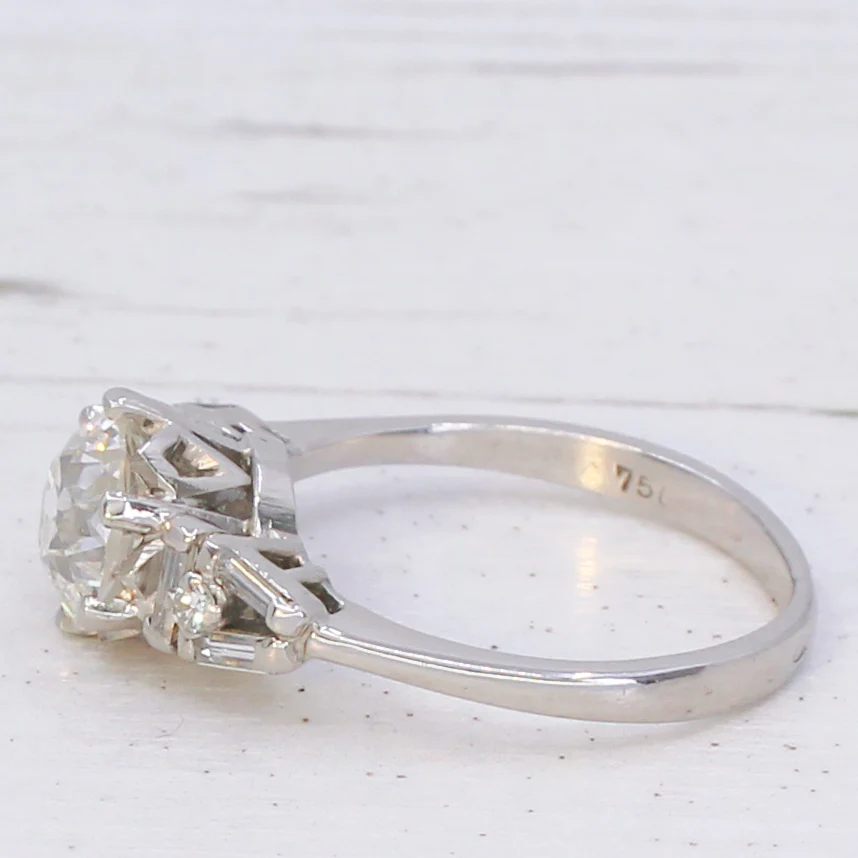 Mid Century 1.88 Carat Old Cut Diamond Engagement Ring, circa 1950 - Image 4