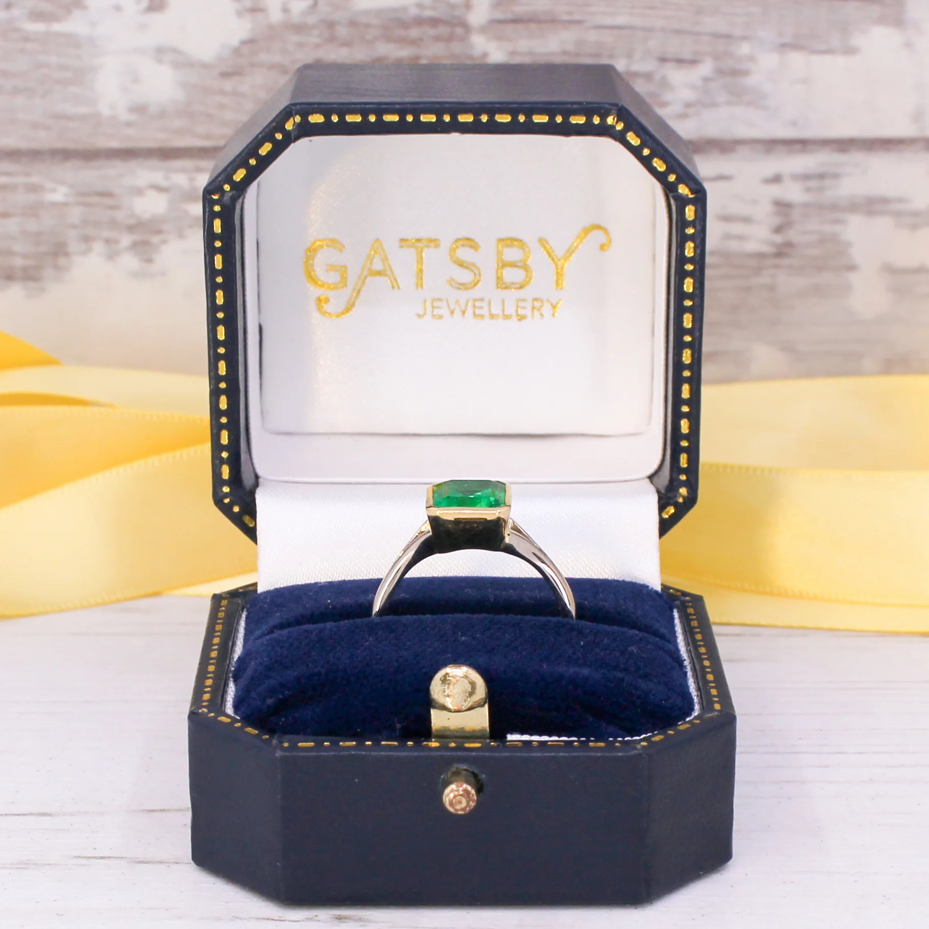 Mid Century 2.40 Carat Colombian Emerald Solitaire Ring, circa 1960 - Image 8