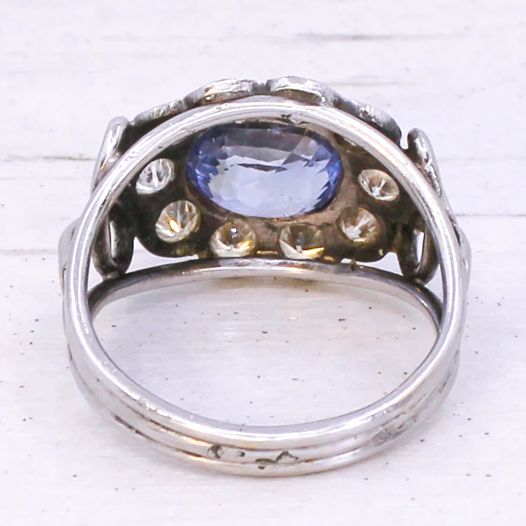 Mid Century 2.50 Carat Unheated Ceylon Sapphire & Diamond Cluster Ring, circa 1965 - Image 5