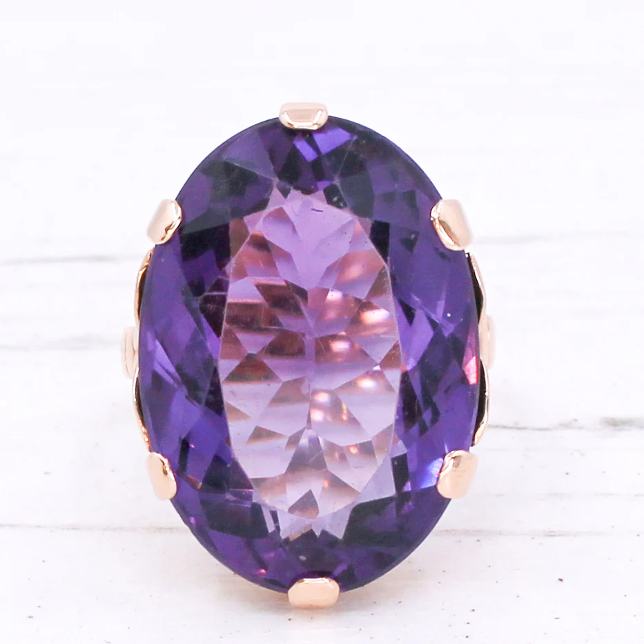 Mid Century 22.17 Carat Amethyst Solitaire Ring, circa 1960 - Image 3