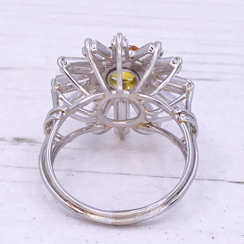 Mid Century Yellow Sapphire & Baguette Cut Diamond "Sunshine" Ring, circa 1970 - Image 5
