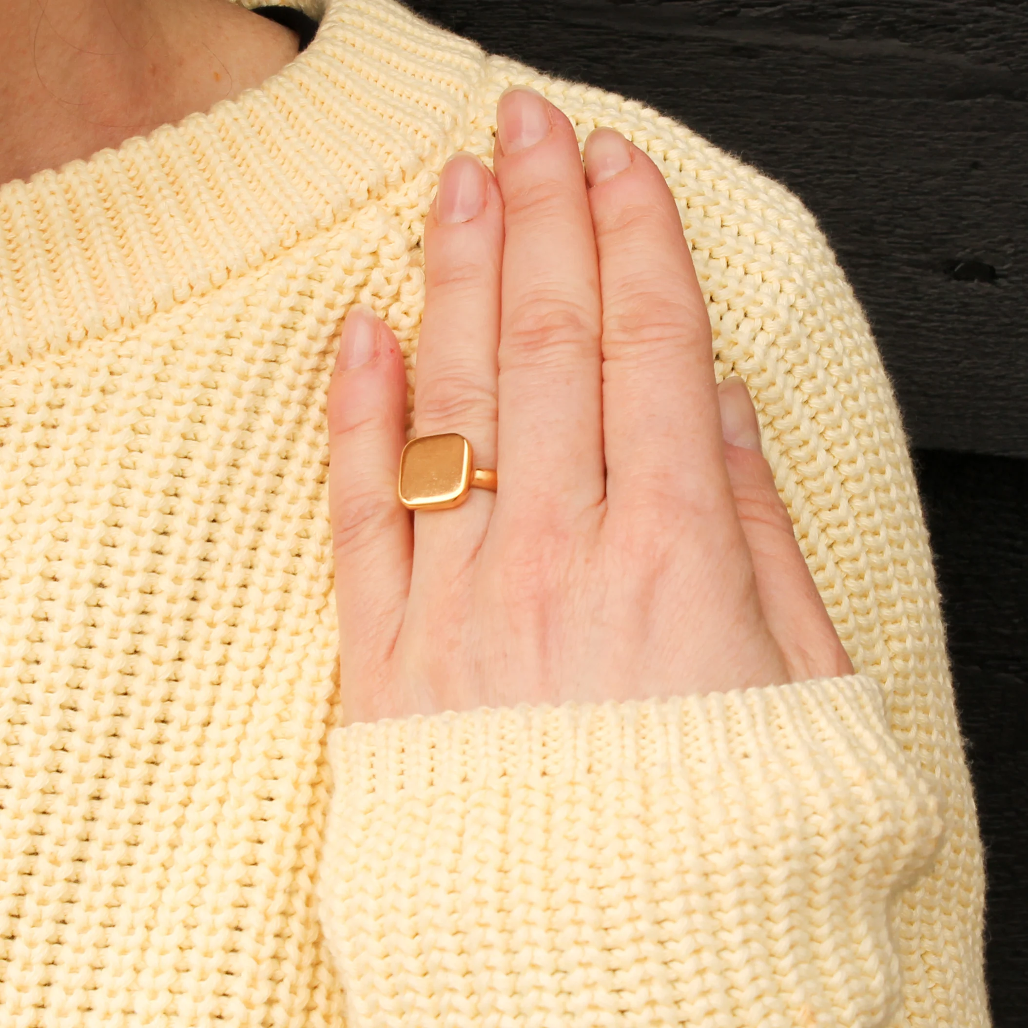 The Gatsby Signet Ring - Image 2