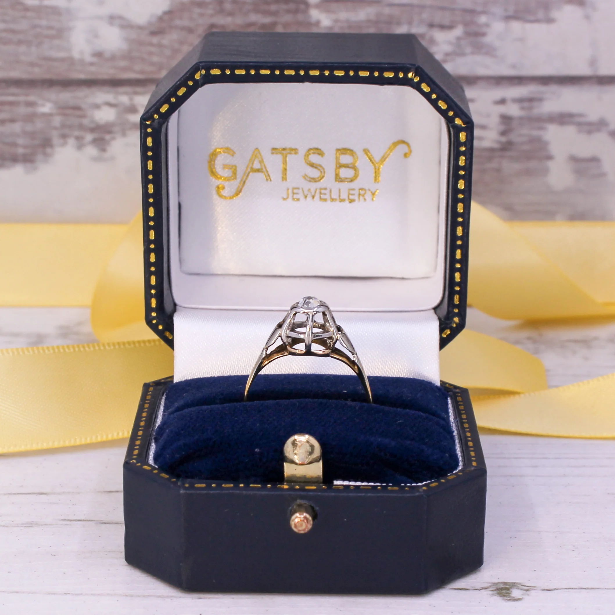 Retro 0.30 Carat Old Cut Diamond Engagement Ring, circa 1945 - Image 8