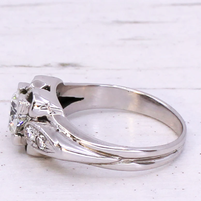 Retro 0.90 Carat Old European Cut Diamond Engagement Ring, circa 1950 - Image 4