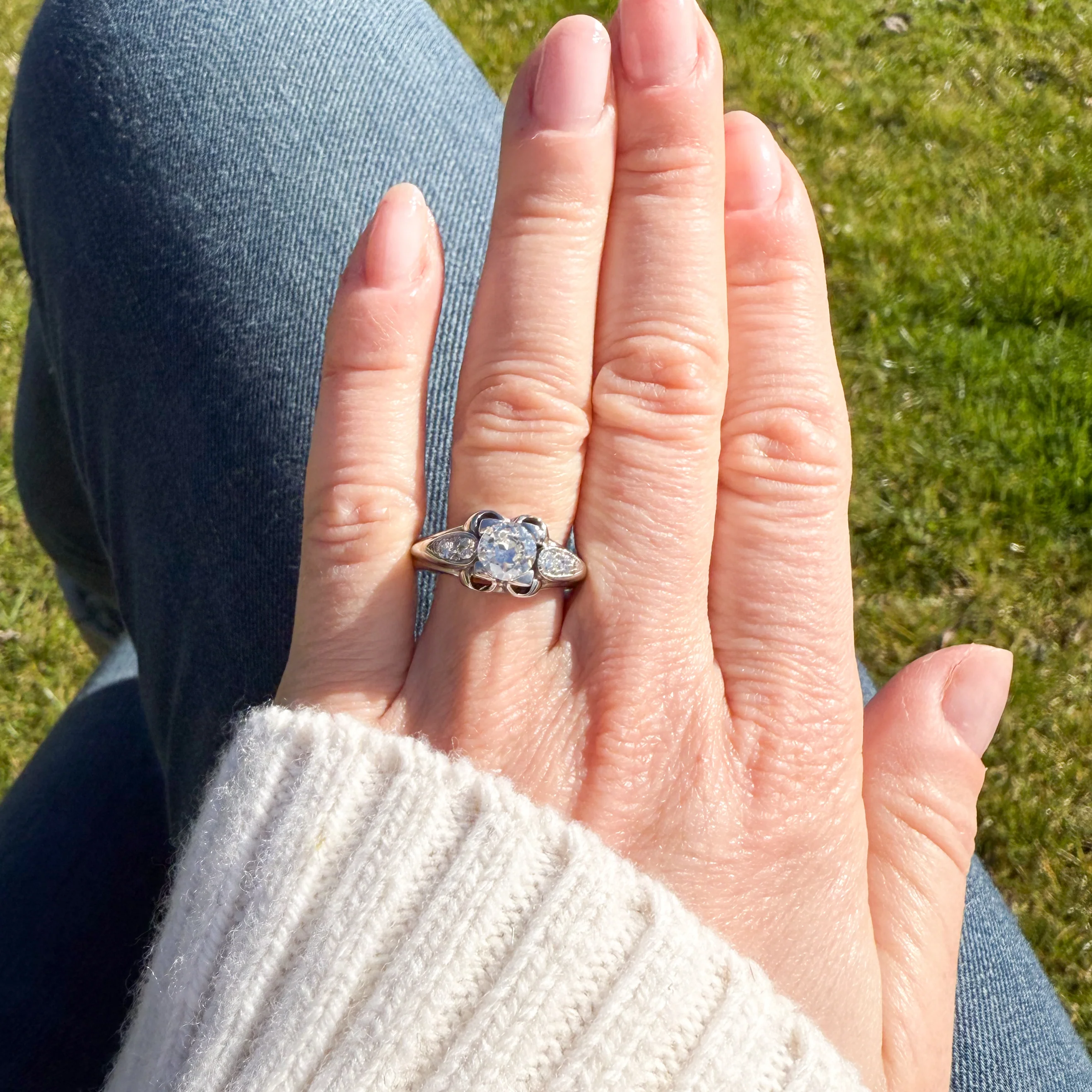 Retro 0.90 Carat Old European Cut Diamond Engagement Ring, circa 1950 - Image 6