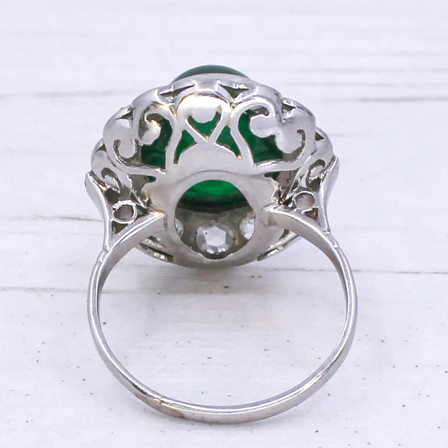 Retro 7.61 Carat Cabochon Emerald & Rose Cut Diamond Cluster Ring, circa 1955 - Image 5