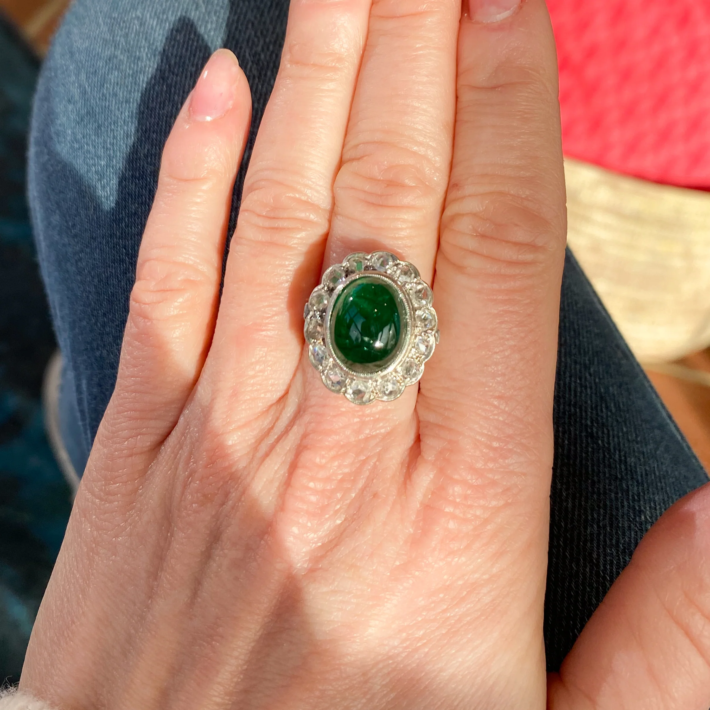 Retro 7.61 Carat Cabochon Emerald & Rose Cut Diamond Cluster Ring, circa 1955 - Image 9