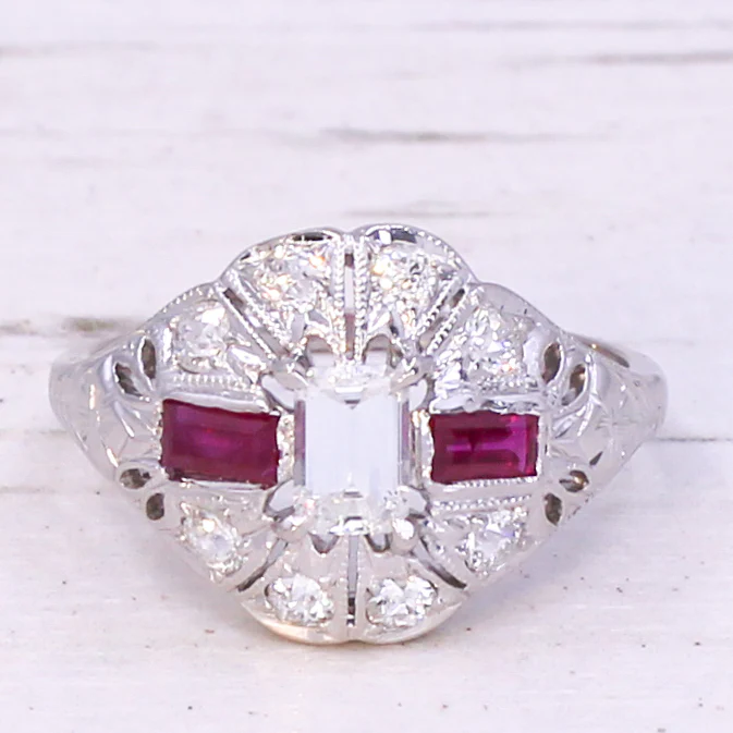 Retro Emerald Cut Diamond & Ruby Ring, circa 1950 - Image 3