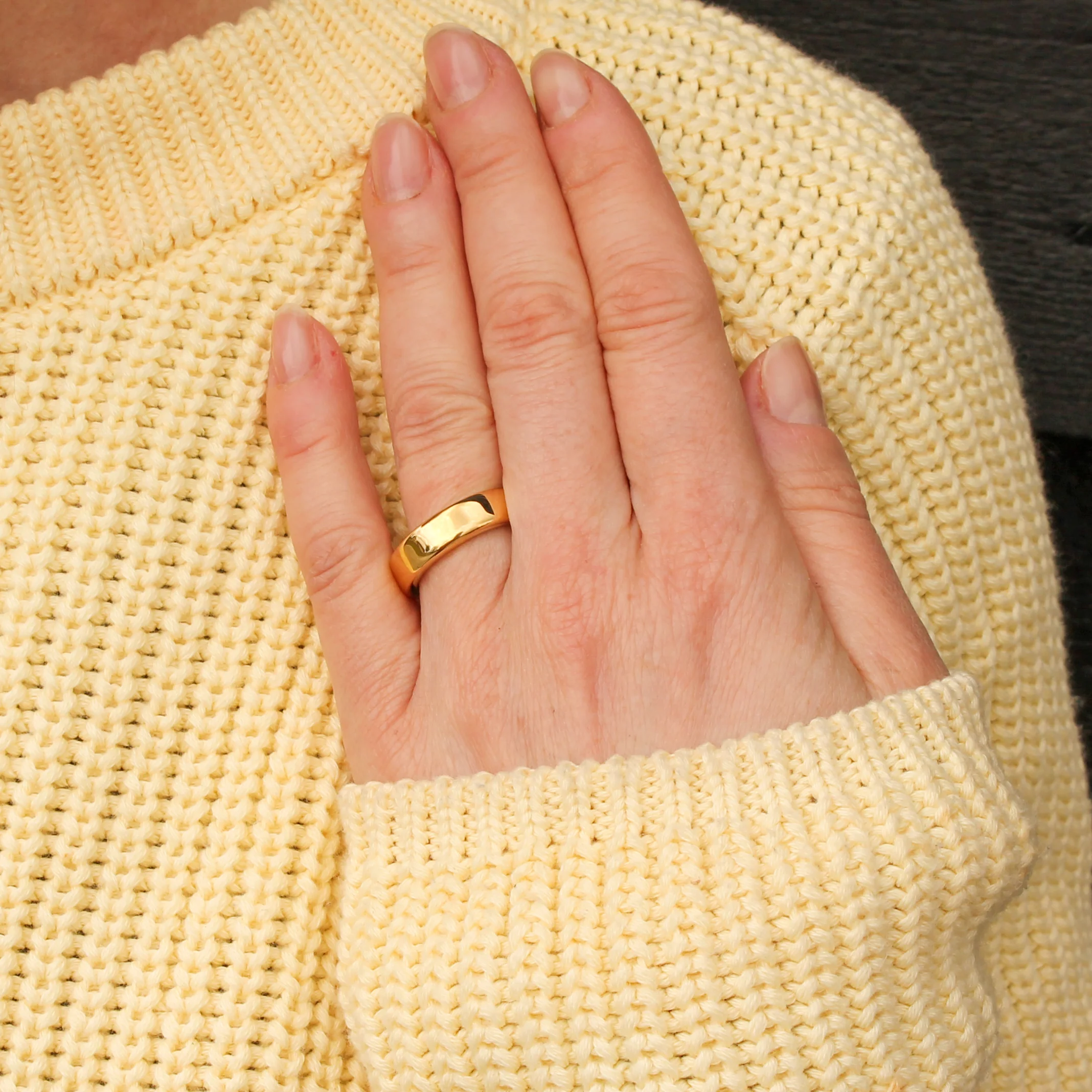 The Gatsby Band Ring - Image 3