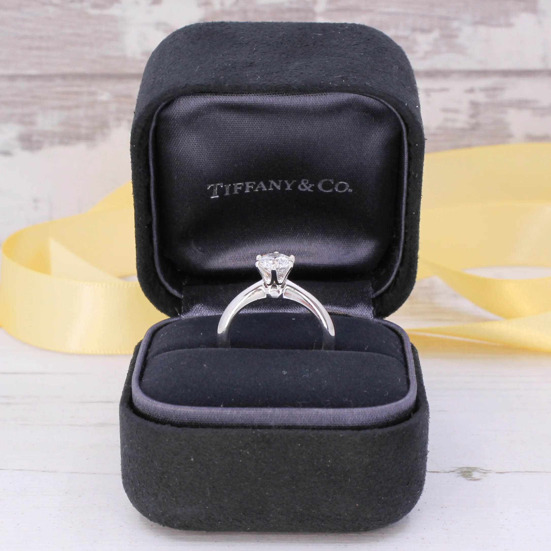 TIFFANY & CO. 0.82 Carat Round Brilliant Cut Diamond Engagement Ring, Platinum - Image 9