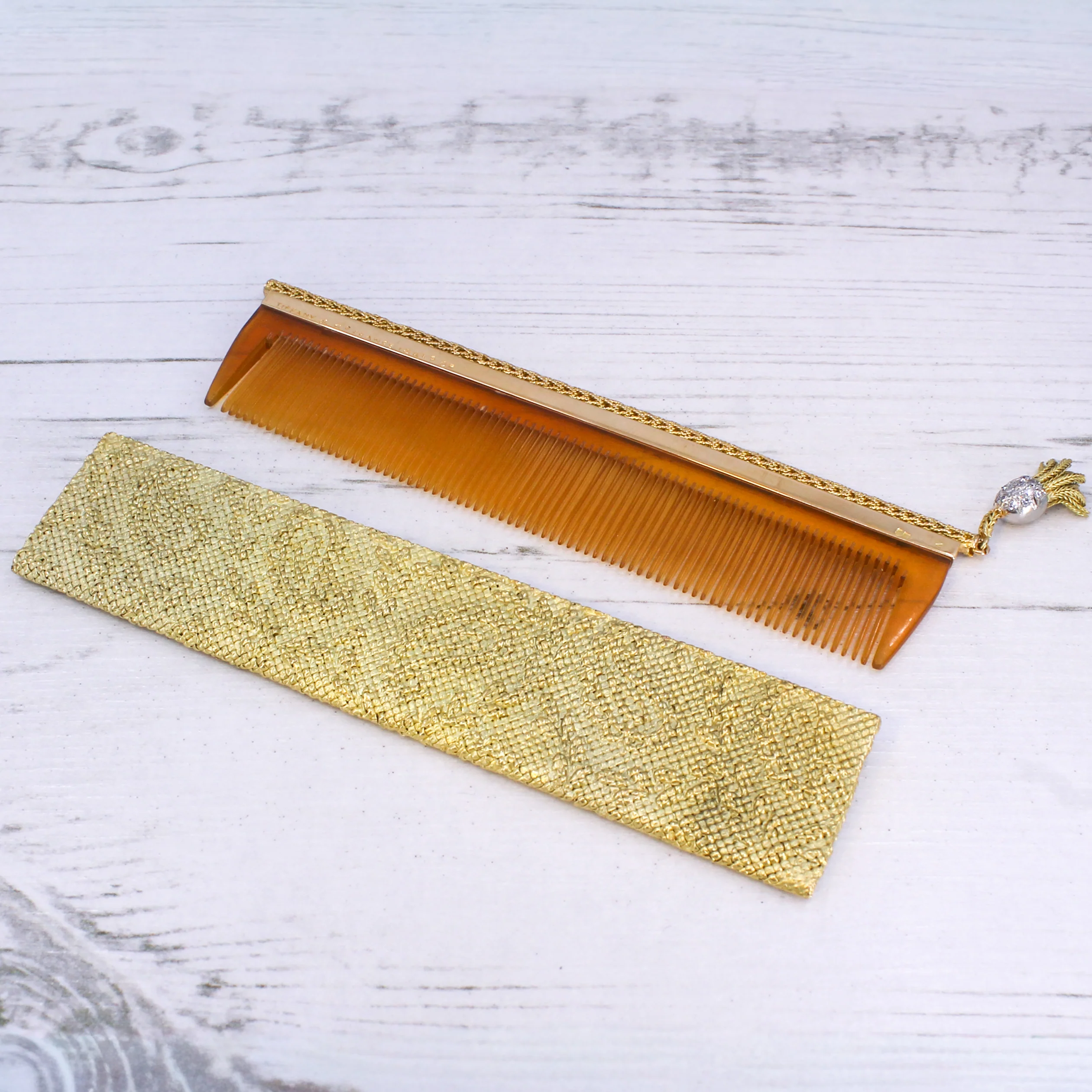 TIFFANY & CO. 18k Gold Hair Comb & Case, circa 1960 - Image 3