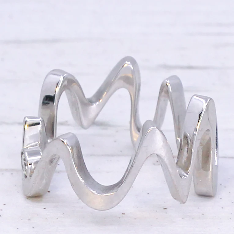 TIFFANY & CO. Diamond Equus Ring by Frank Gehry, 18k White Gold - Image 4
