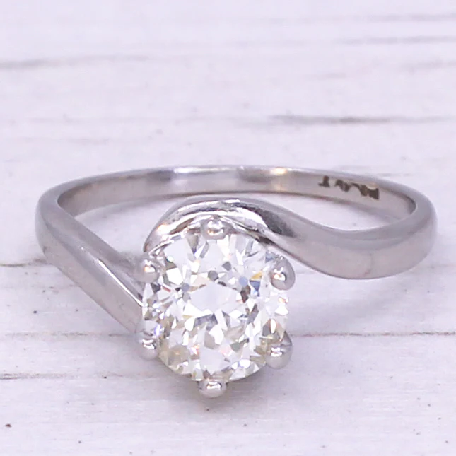 Mid Century 1.15 Carat Old Cut Diamond Engagement Ring, circa 1950 - Image 3