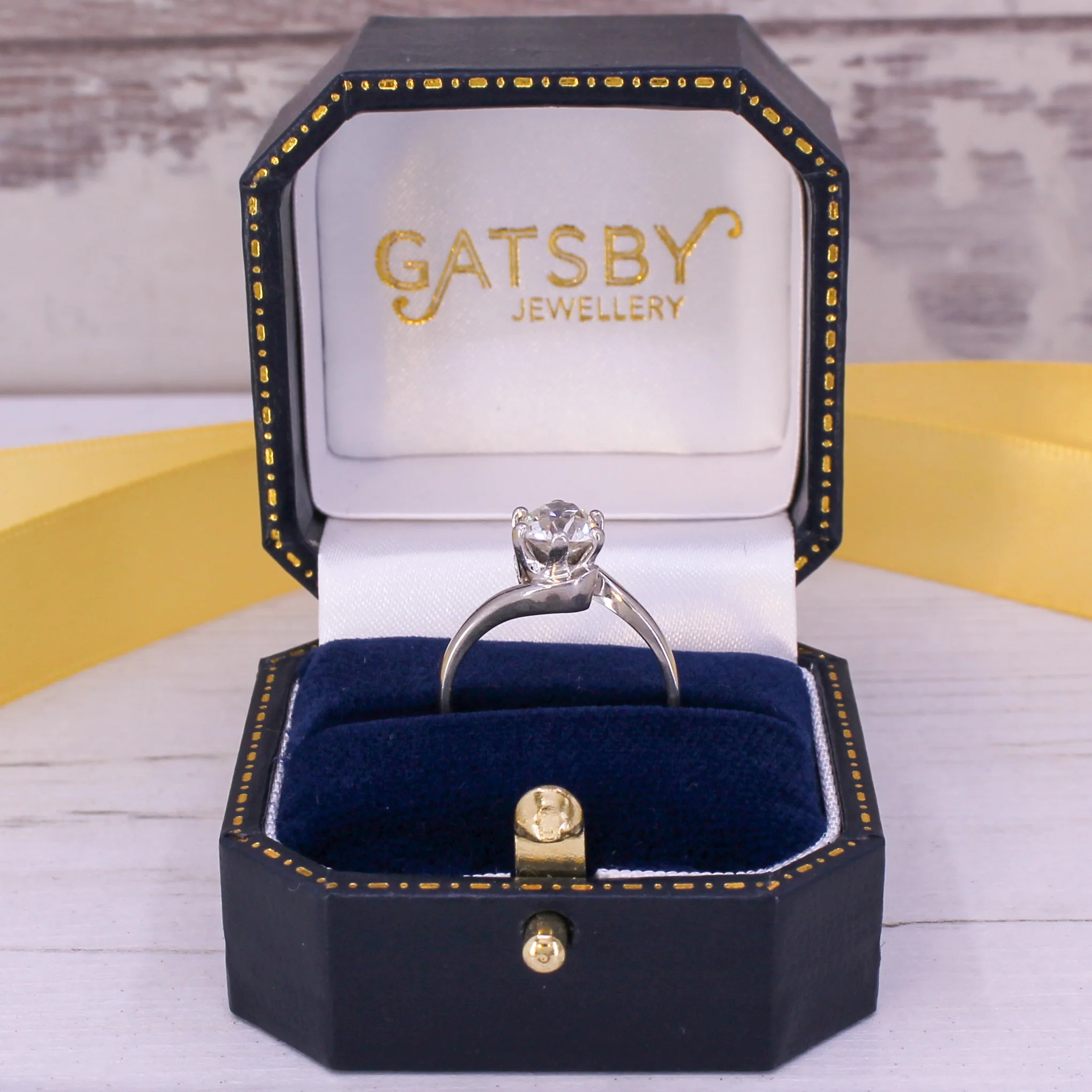 Mid Century 1.15 Carat Old Cut Diamond Engagement Ring, circa 1950 - Image 9