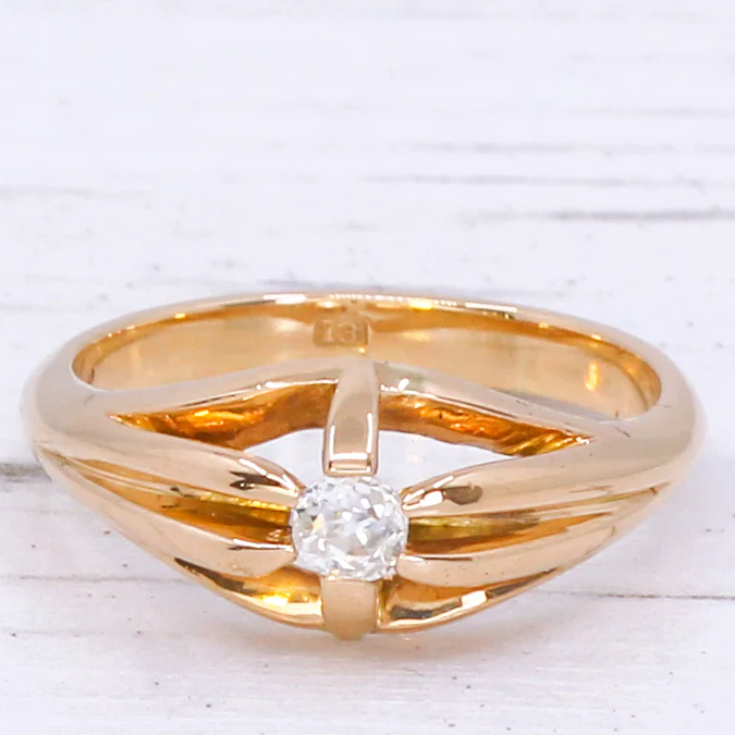 Victorian 0.21 Carat Old Cut Diamond Solitaire Ring, circa 1900 - Image 3