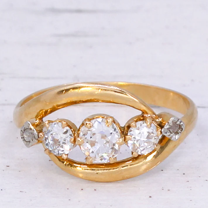 Victorian 0.60 Carat Old Cut Diamond Five Stone Ring, circa 1900 - Image 3