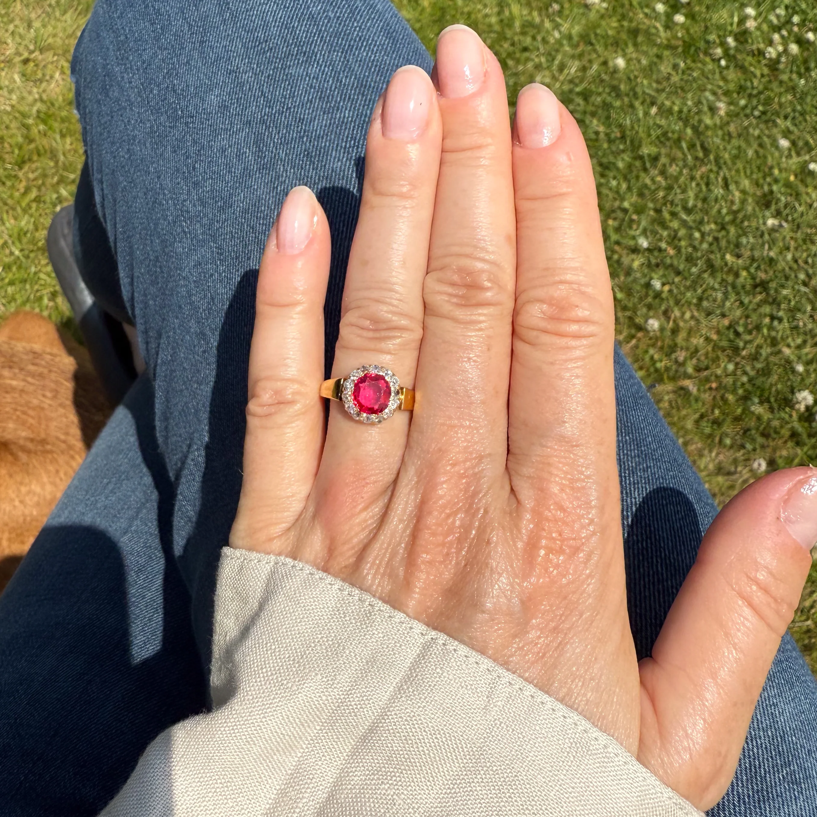 Victorian 0.80 Carat Natural Burmese Spinel & Diamond Ring, circa 1880 - Image 7