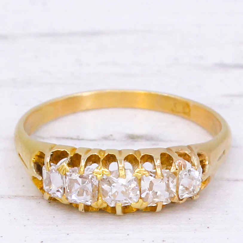 Victorian 0.80 Carat Old Cut Diamond Five Stone Ring, circa 1890 - Image 3