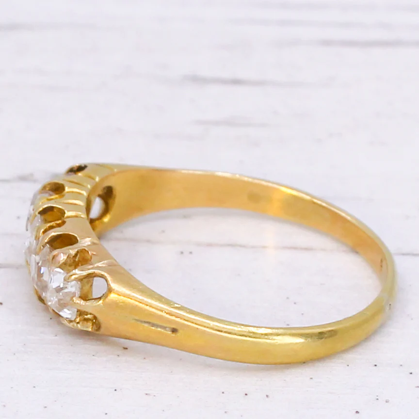 Victorian 0.80 Carat Old Cut Diamond Five Stone Ring, circa 1890 - Image 4