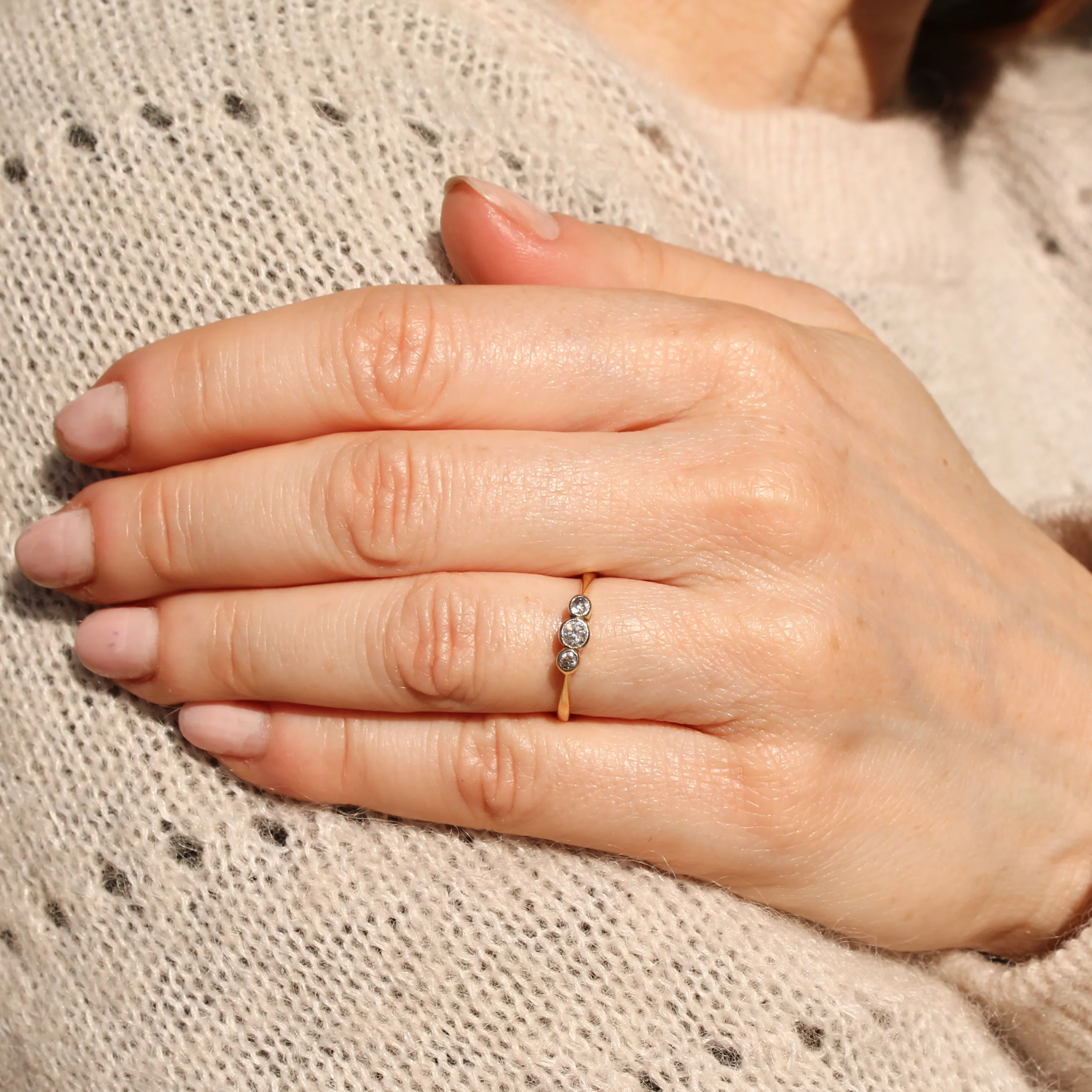 Vintage 0.13 Carat Diamond Three Stone Ring, circa 1950 - Image 7