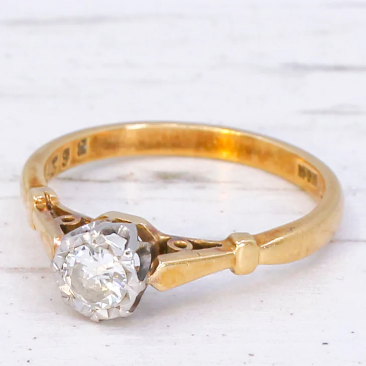 Vintage 0.30 Carat Brilliant Cut Diamond Engagement Ring, circa 1960