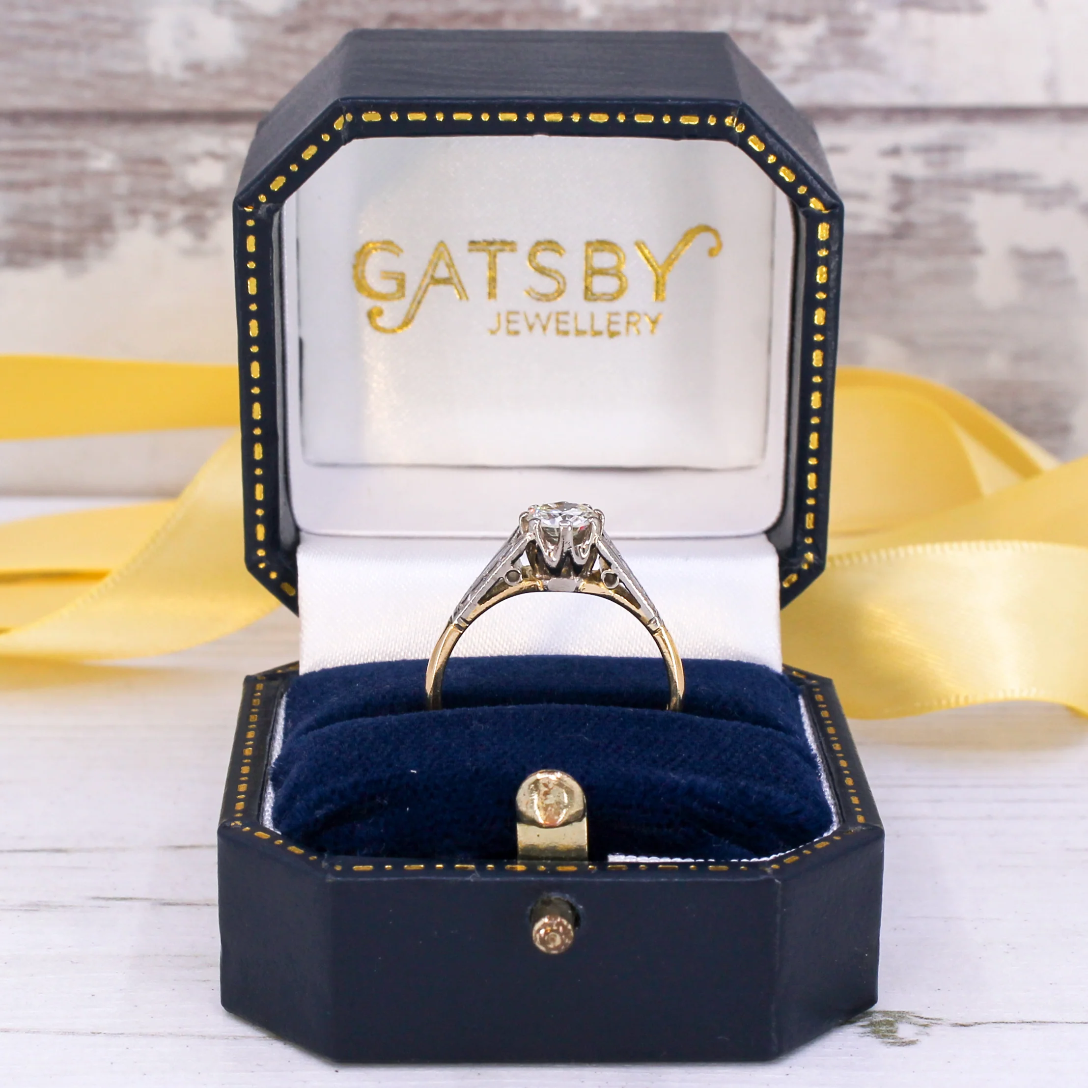 Vintage 0.50 Carat Brilliant Cut Diamond Engagement Ring, circa 1965 - Image 8