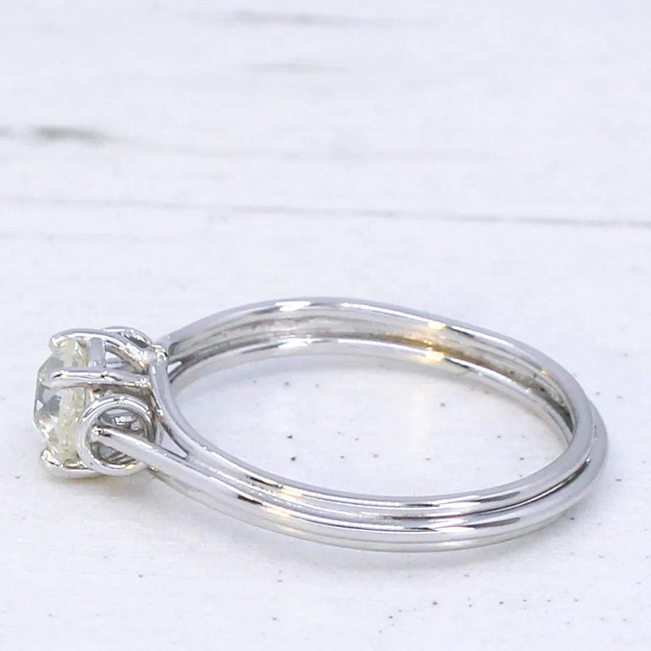 Vintage 0.53 Carat Old Cut Diamond Engagement Ring, circa 1960 - Image 4