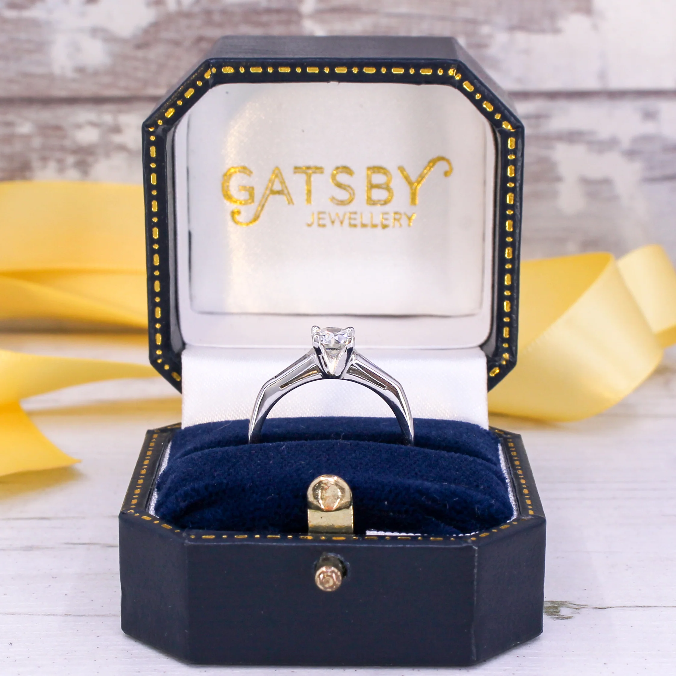 Vintage 0.59 Carat Old Cut Diamond Engagement Ring, circa 1935 - Image 8