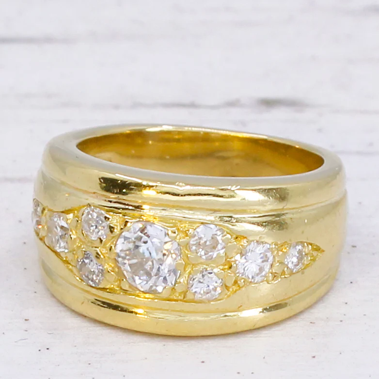 Vintage 0.85 Carat Diamond Cluster Ring, circa 1960